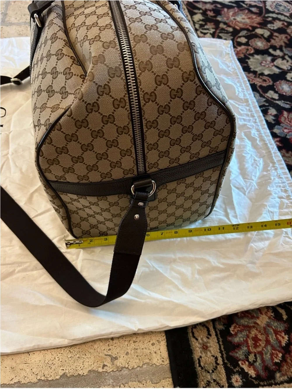 Unisex, Gucci, beige GG supreme canvas weekend with dark brown trim made Italy